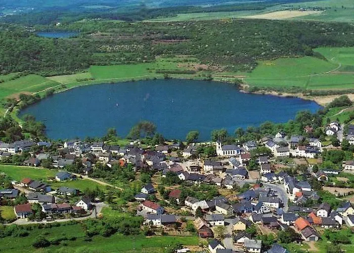 In Mit Schoenem Balkon By Interhome Appartement *