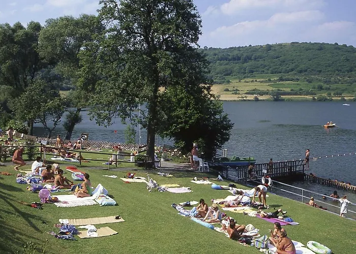 In Mit Schoenem Balkon By Interhome Apartamento